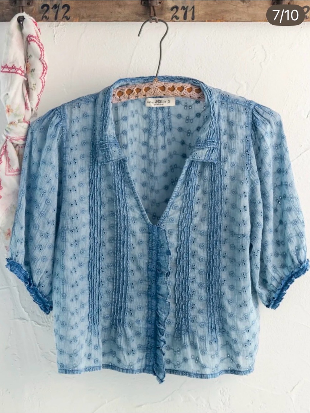 NATURAL LIFE Annie Cotton Eyelet Top